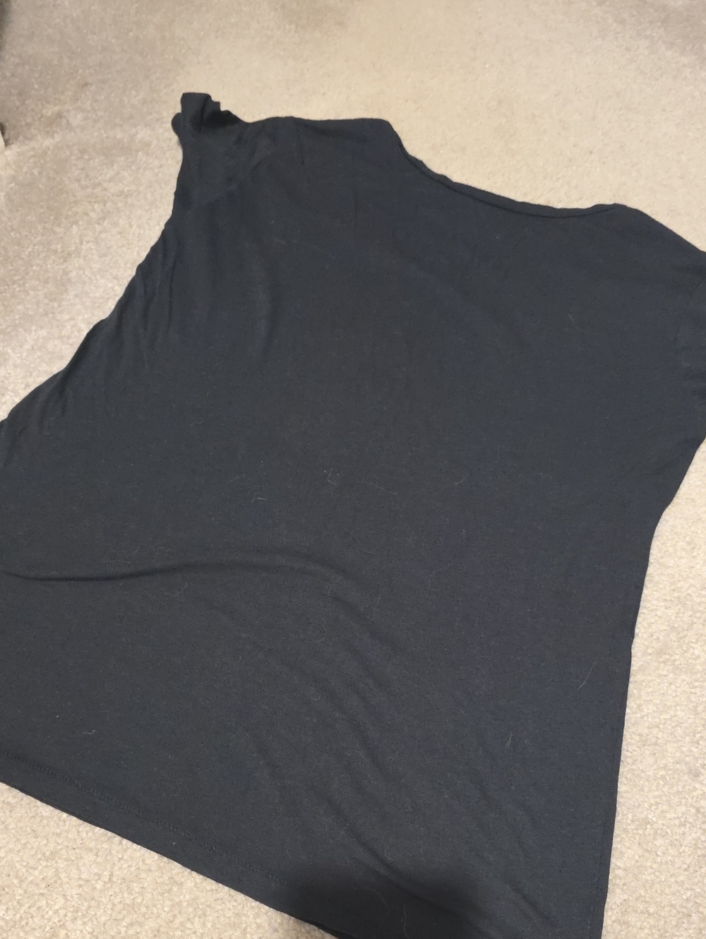 Tory Burch Black Short Sleeve Tee with White Lacey Logo - Picture 4 of 4